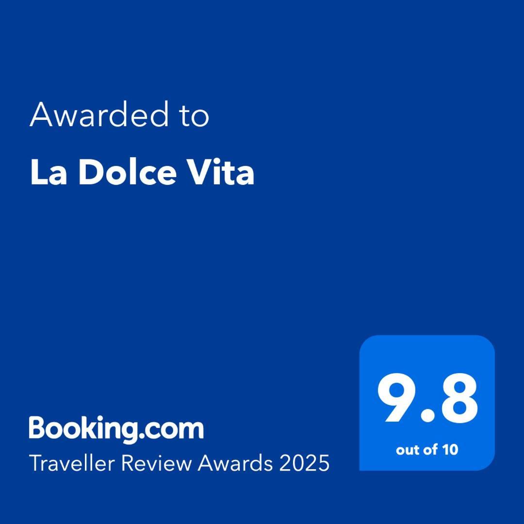 La Dolce Vita Beechmont Exterior photo